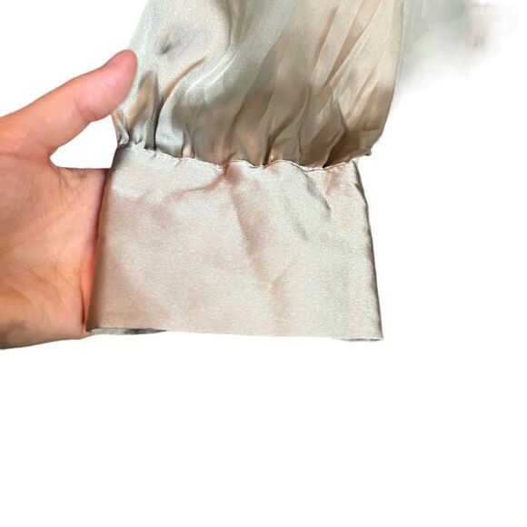 3 for $30! Zara biege satin 1/4 button top - Picture 3 of 9